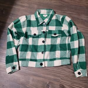 Green and White Plaid Jacket Size M Button Down Shacket Crop Flannel